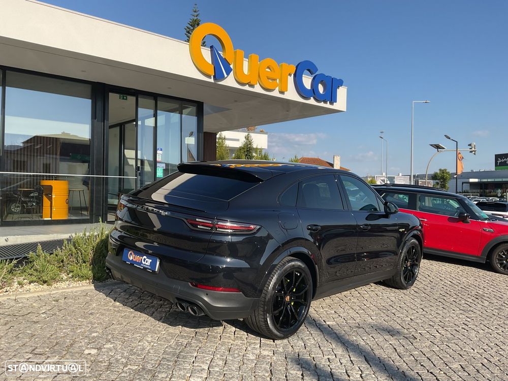 Porsche Cayenne Coupé E-Hybrid - 12
