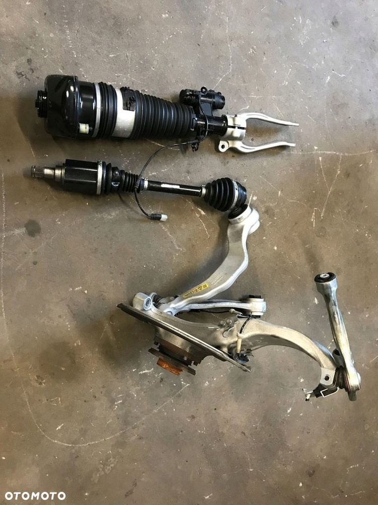 BMW G05 x5 g06 x6zawieszenie przód lewe przednie xdrive pneumatyka