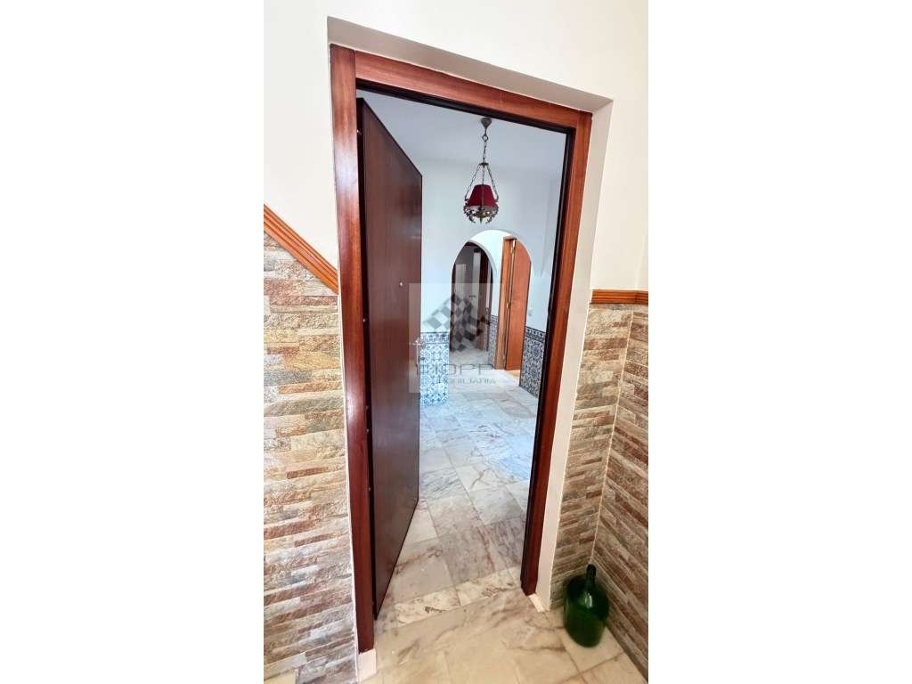 T3 em andar de moradia na Várzea de Sintra - Sintra - Grande imagem: 2/29