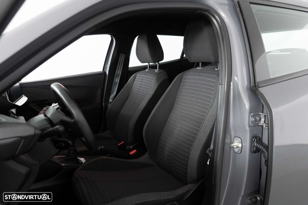 Peugeot 2008 1.2 PureTech Active Pack - 10
