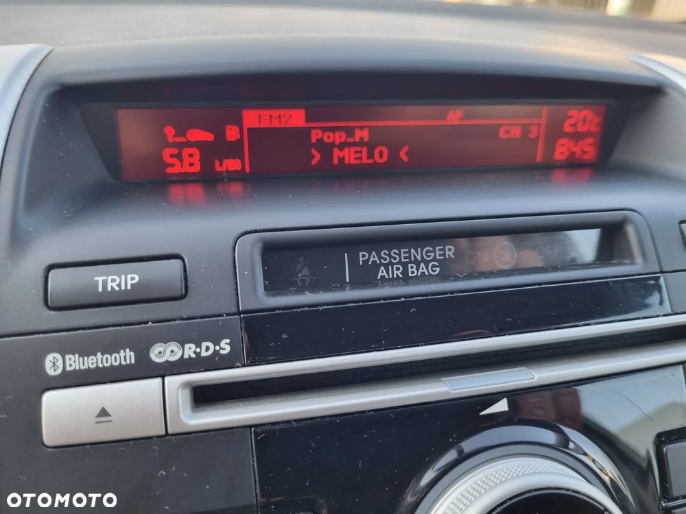 Kia Venga 1.4 CRDi 90 ISG Spirit - 11