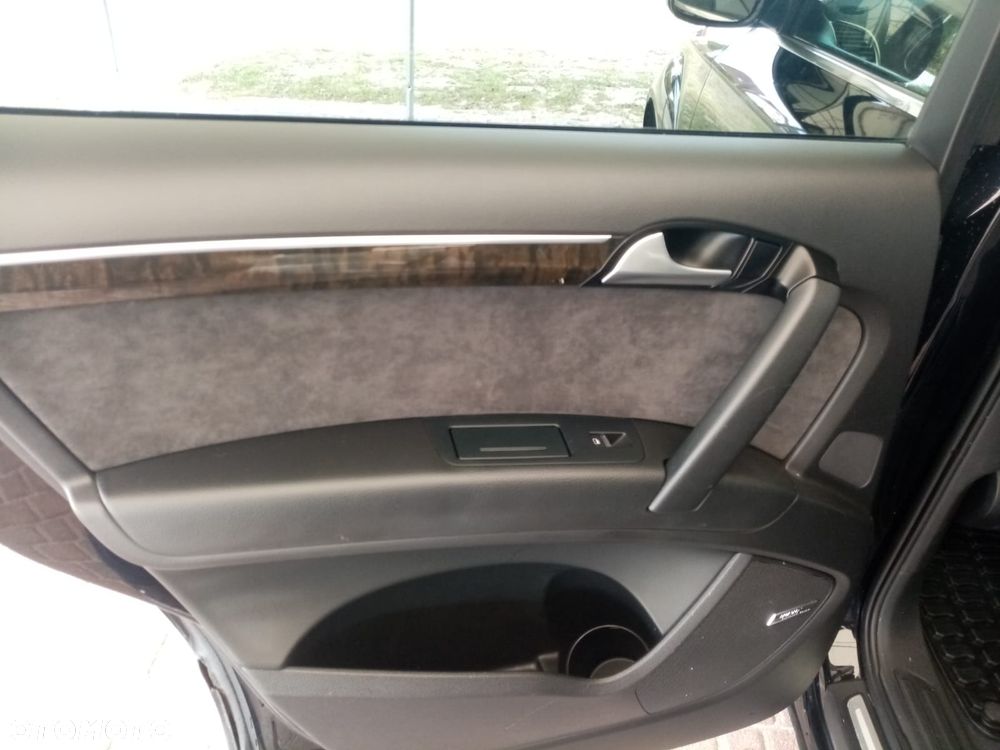 Audi Q7 - 17