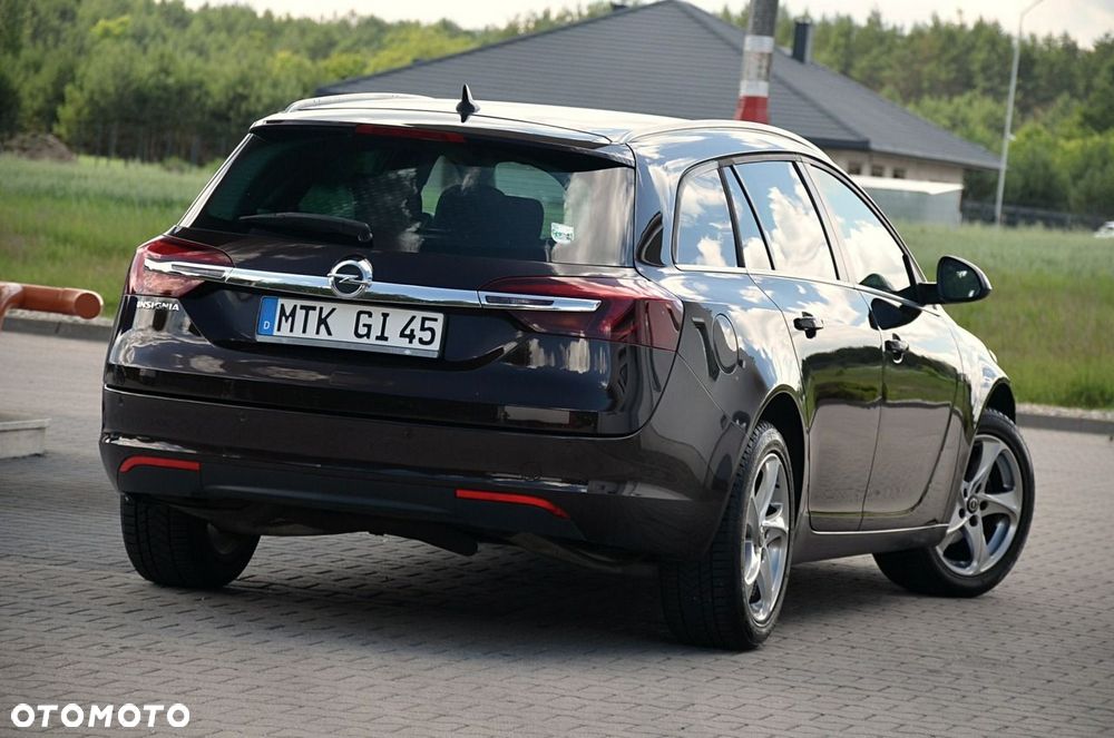 Opel Insignia - 10