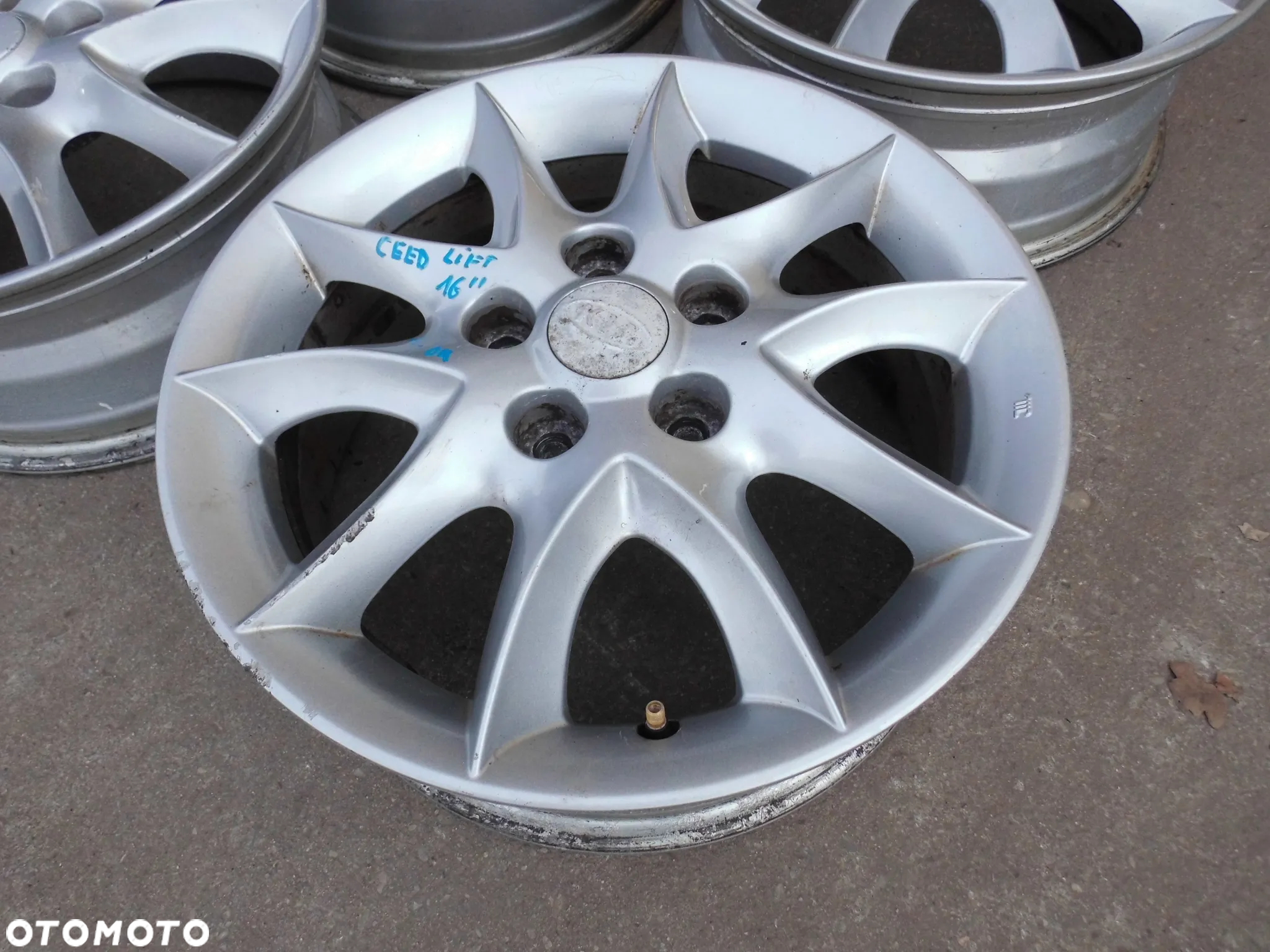 FELGI ALUMINIOWE KIA VENGA CEED I LIFT II HYUNDAI I30 I II ORYGINAŁ - 9
