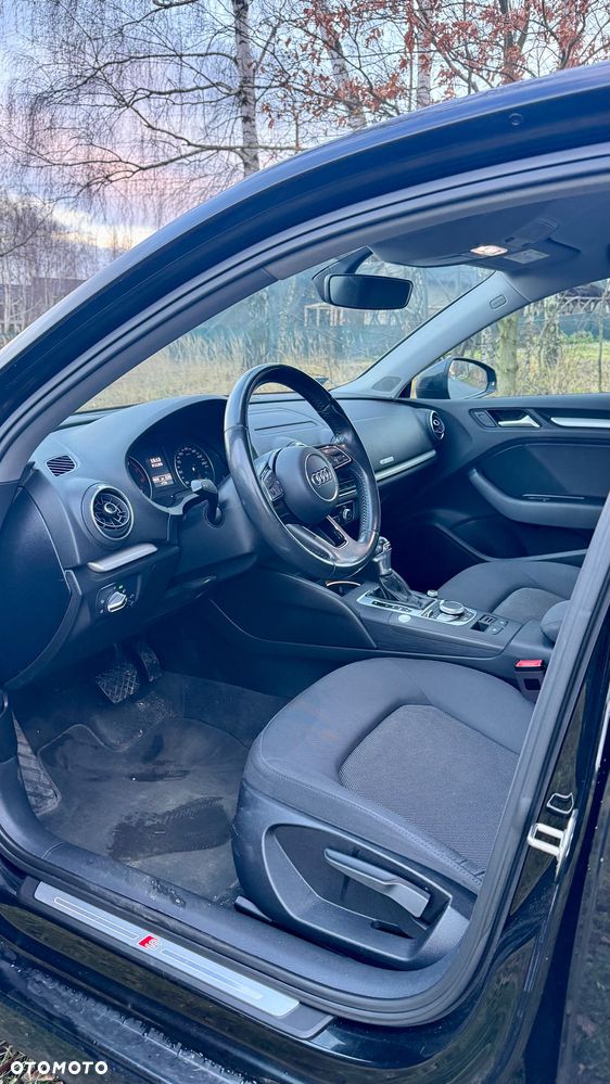 Audi A3 Limousine 1.5 TFSI S tronic - 4
