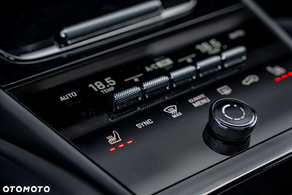 Porsche Cayenne E-Hybrid PHEV - 27