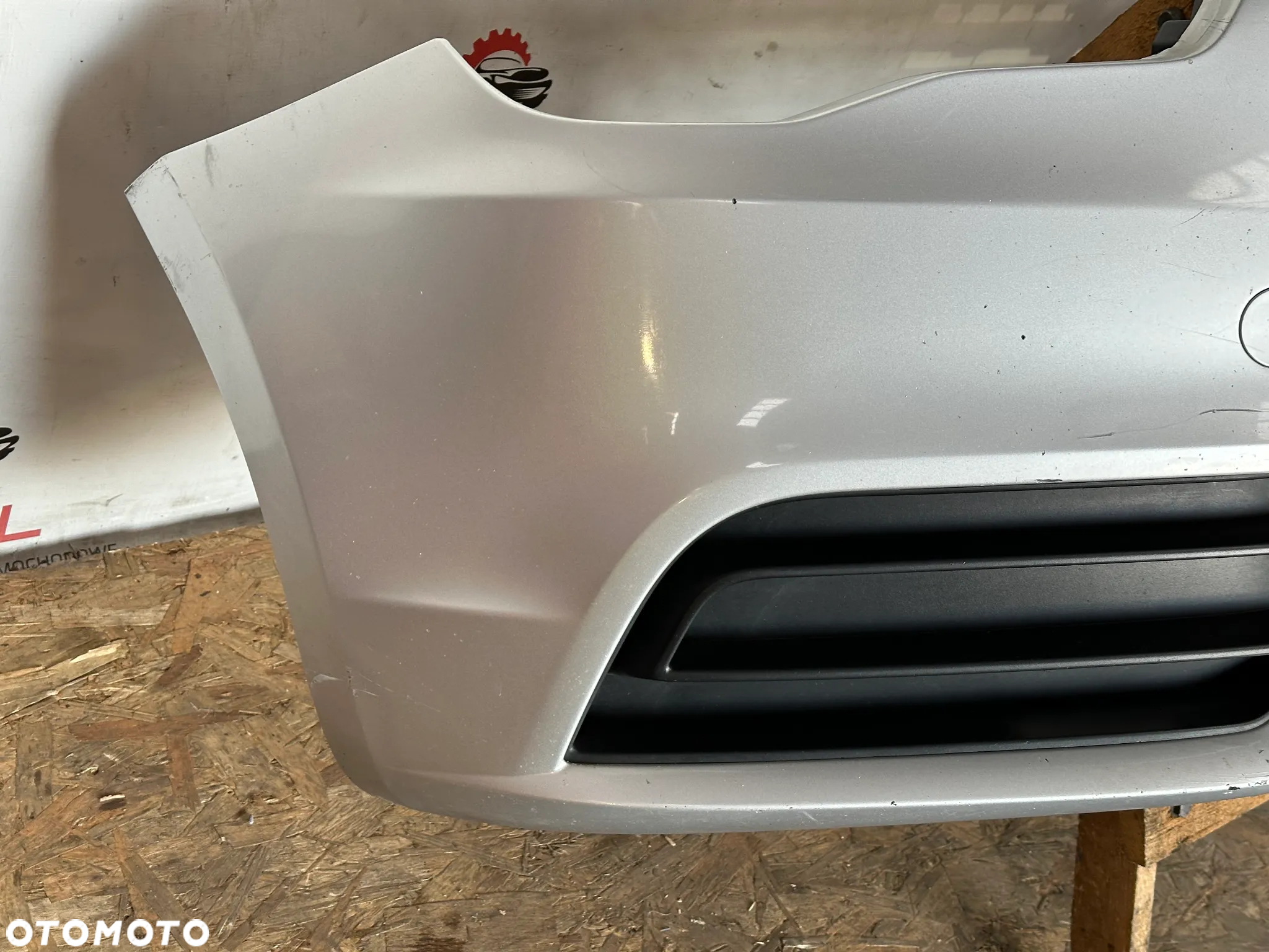 ZDERZAK PRZEDNI AUDI A1 8X  LX7W - 2