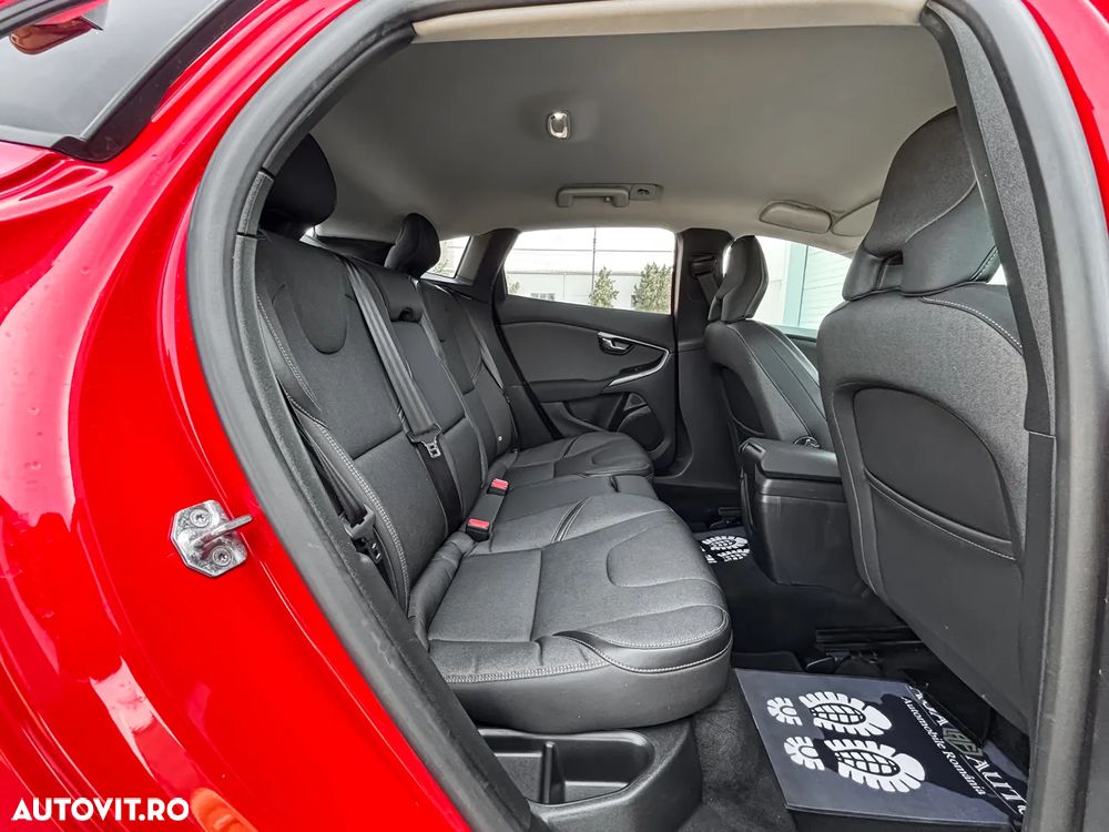 Volvo V40 Cross Country D2 Geartronic - 10