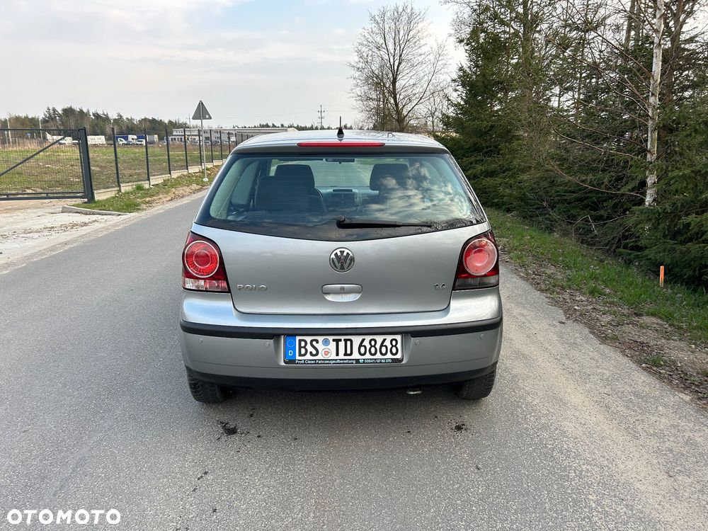 Volkswagen Polo 1.4 16V Sportline - 21