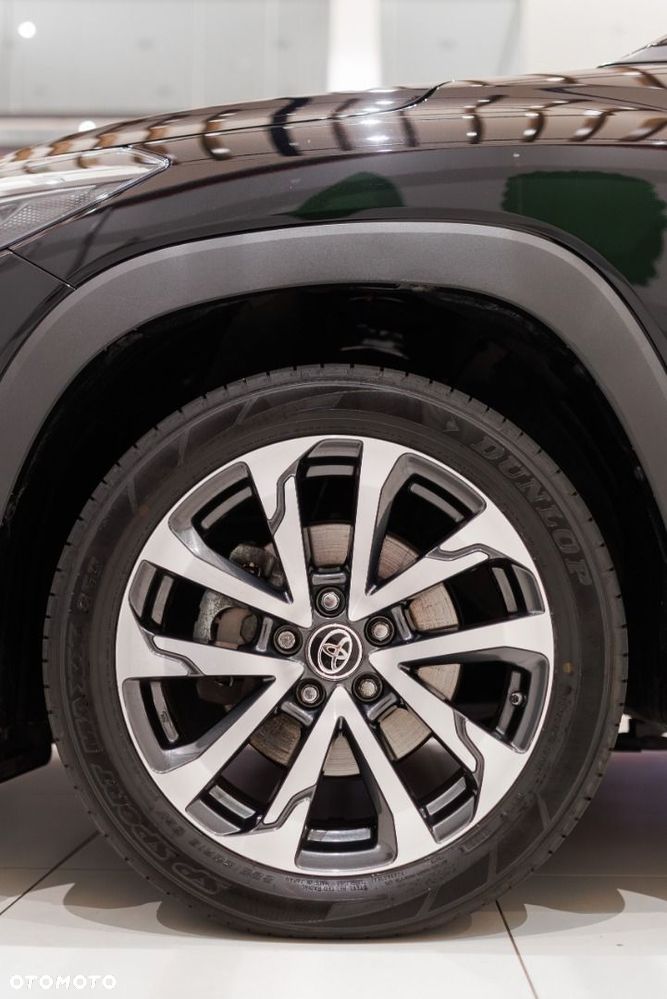 Toyota Corolla Cross - 18