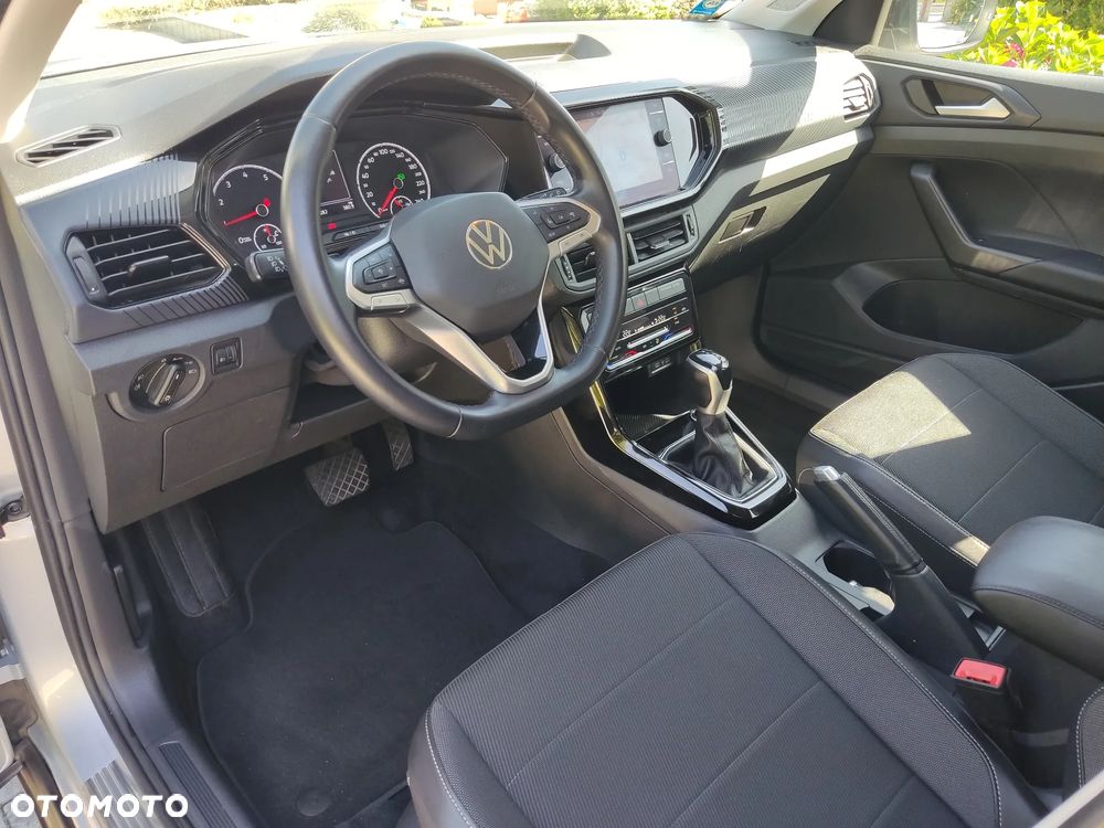 Volkswagen T-Cross 1.0 TSI OPF DSG Life - 23