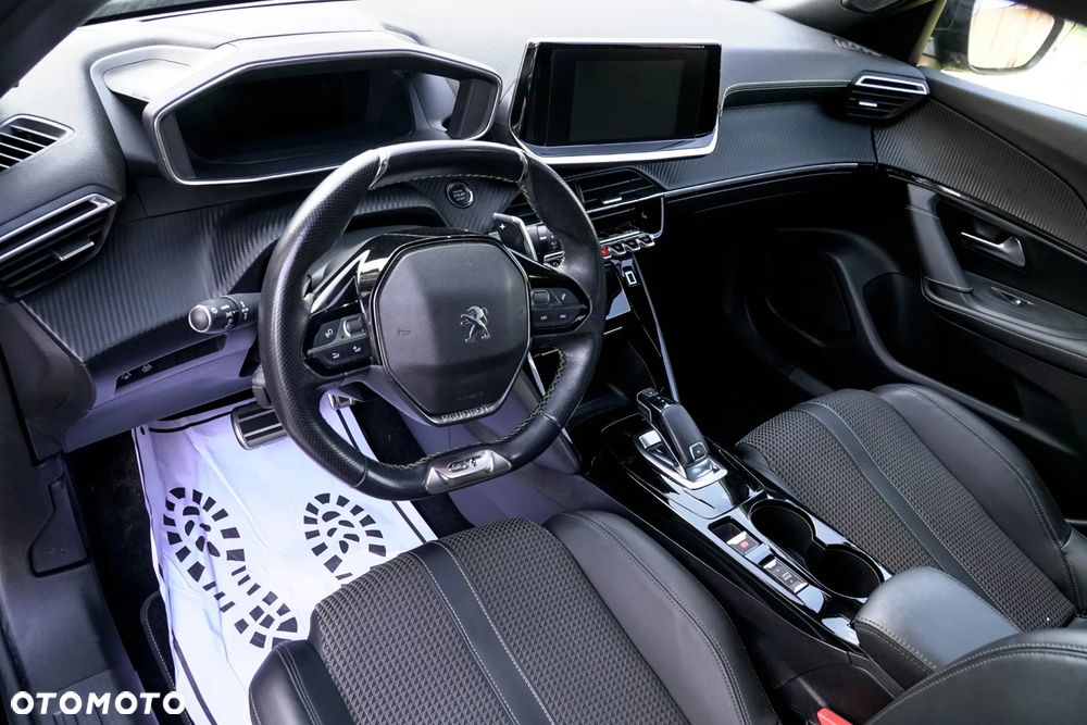 Peugeot 2008 1.5 BlueHDi GT S&S EAT8 - 15
