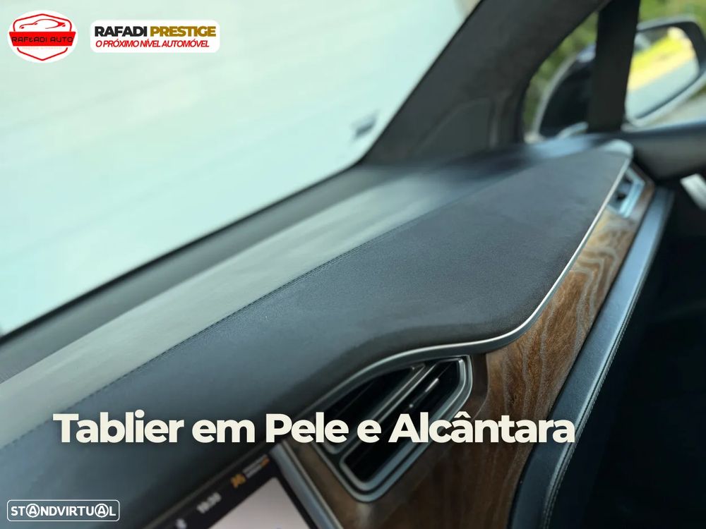 Tesla Model X P90D AWD - 38