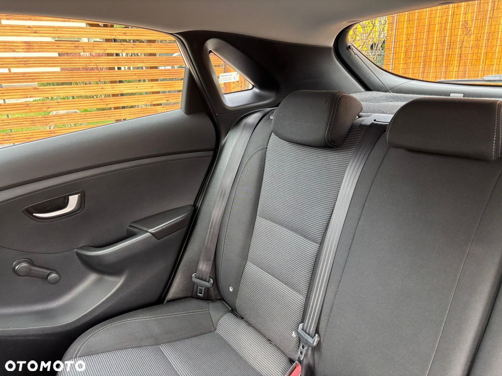 Hyundai i30 1.4 BlueDrive Comfort - 17