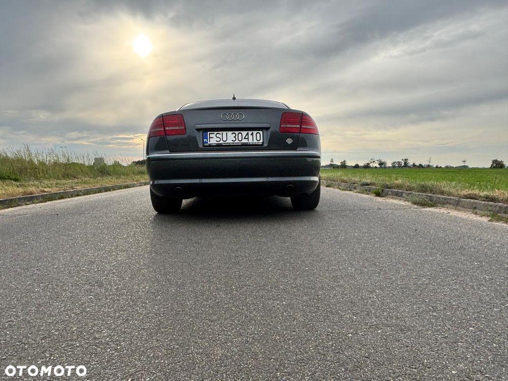 Audi A8 4.2 TDI Quattro - 12