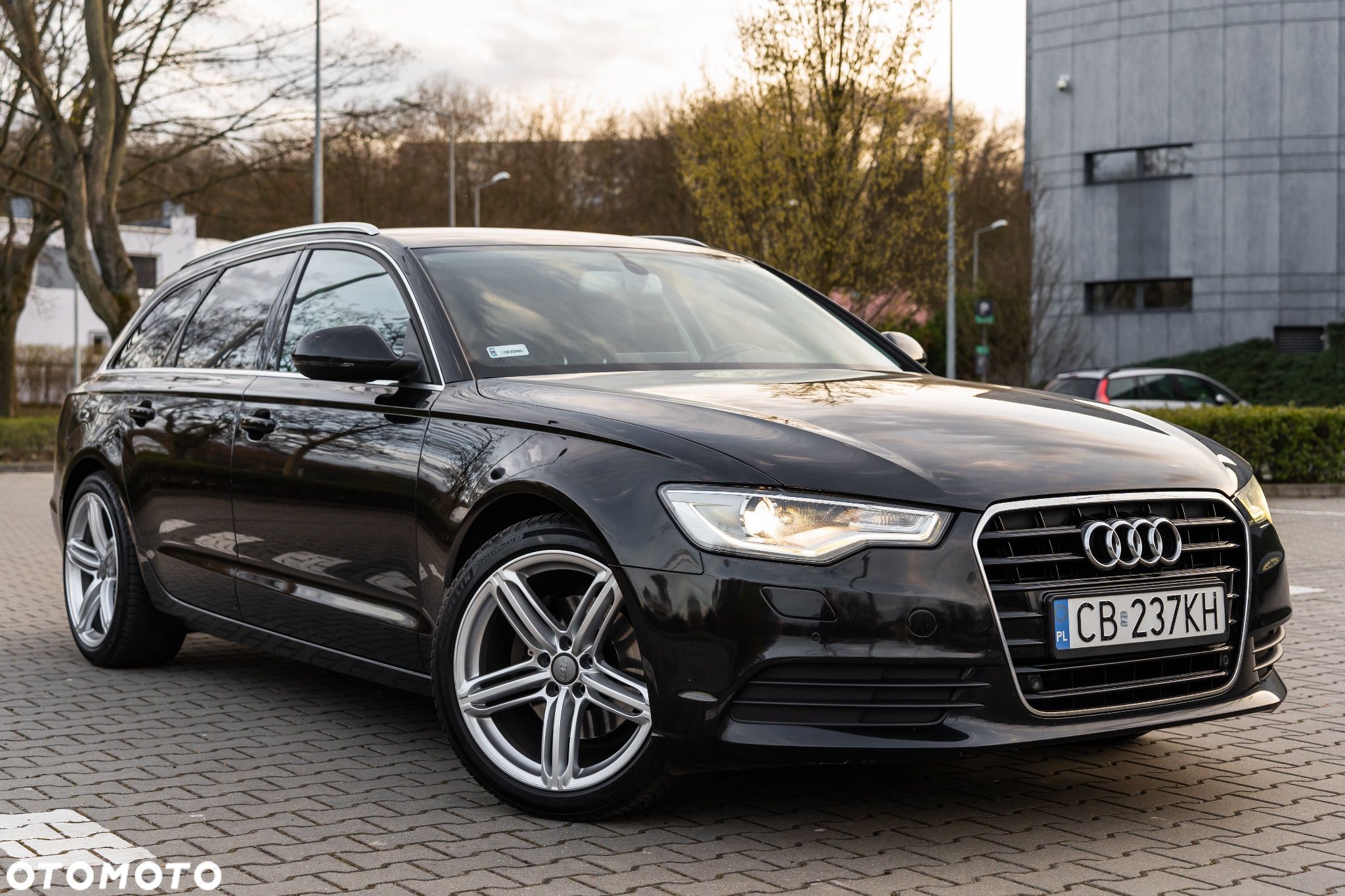Audi A6 Avant 2.0 TDI Ultra S tronic - 1