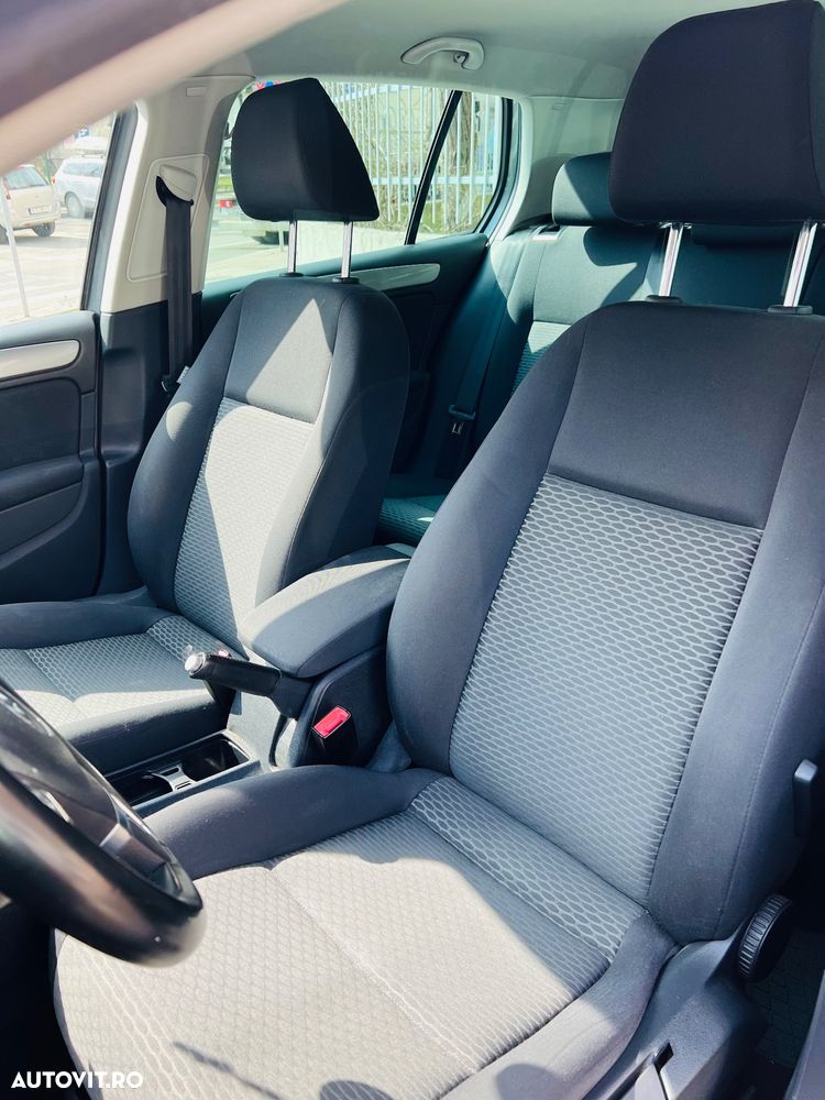 Volkswagen Golf 1.6 TDI BlueMotion Technology Comfortline - 14