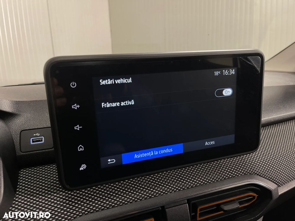 Dacia Sandero Stepway TCe 90 MT6 Comfort - 13