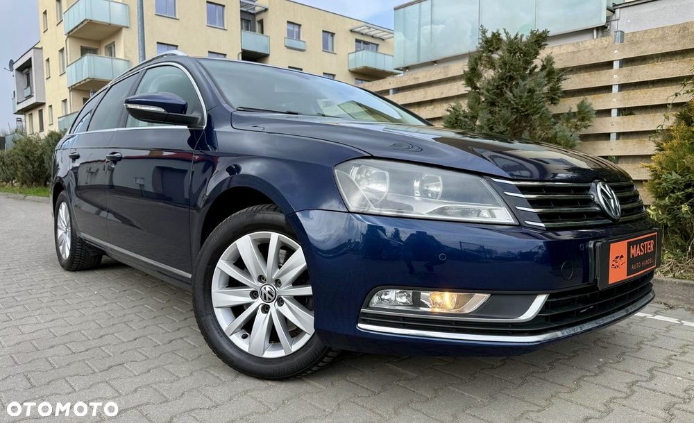 Volkswagen Passat 2.0 TDI SCR DSG Comfortline - 1