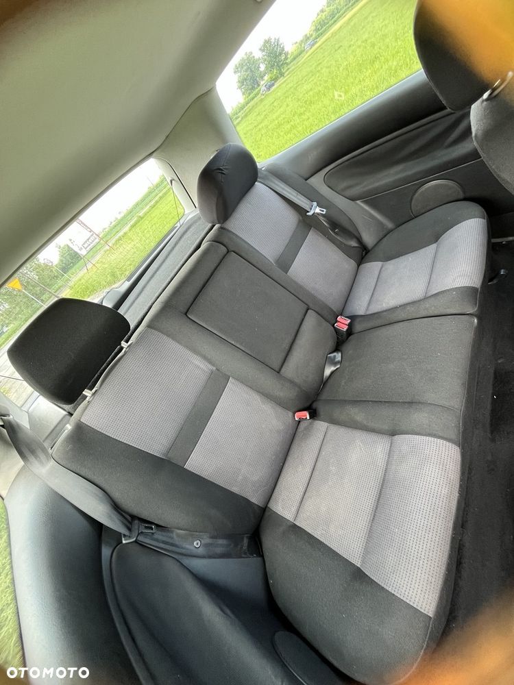 Volkswagen Golf 1.4 Comfortline - 6