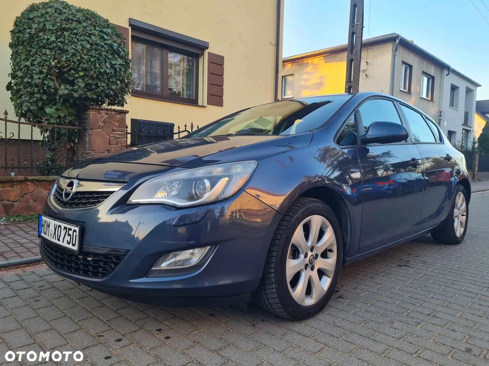 Opel Astra 1.6 Active - 1