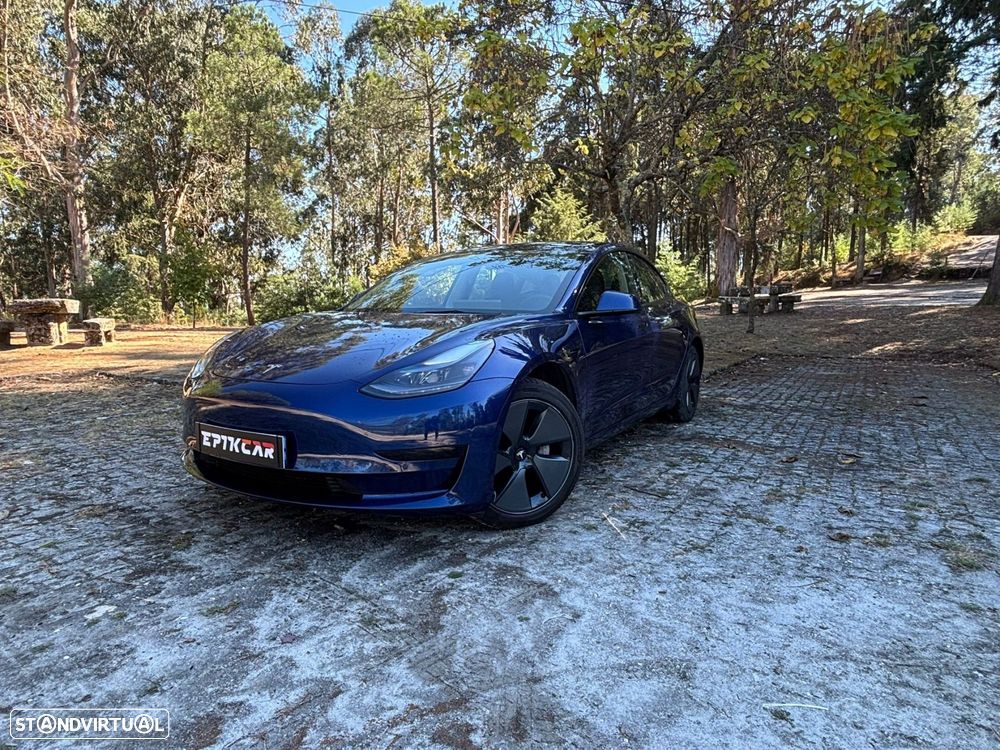 Tesla Model 3 Standard Range Plus RWD - 2