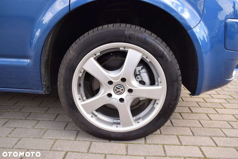 Volkswagen Caravelle - 29