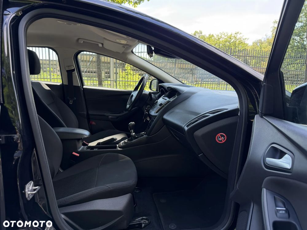 Ford Focus 1.5 EcoBoost Titanium ASS - 10