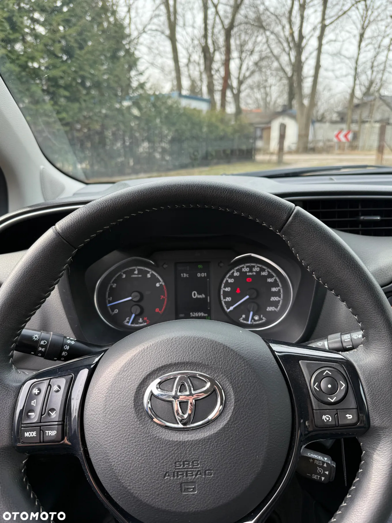 Toyota Yaris 1.5 Premium - 19