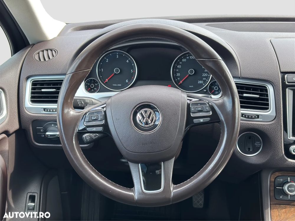 Volkswagen Touareg 3.0 V6 TDI BMT Terrain Tech - 14