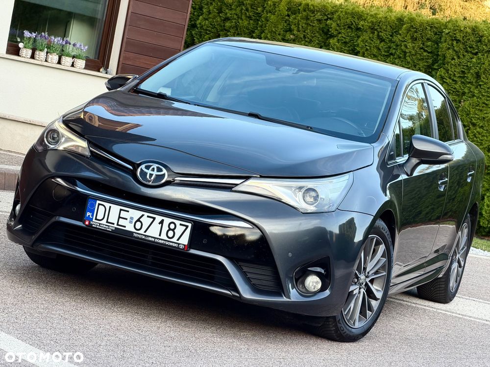 Toyota Avensis 2.0 Prestige MS - 1