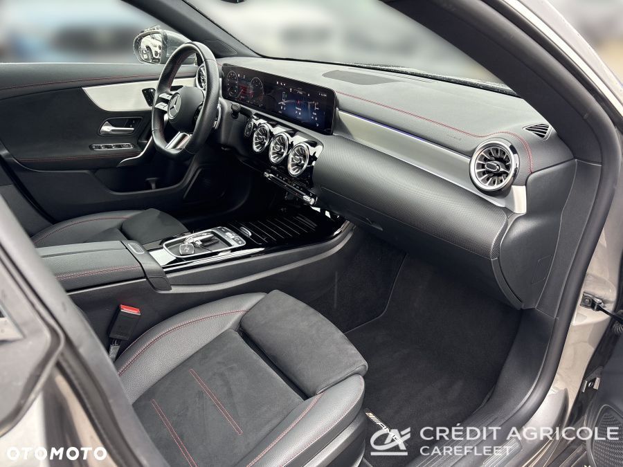 Mercedes-Benz CLA 200 mHEV 7G-DCT - 22
