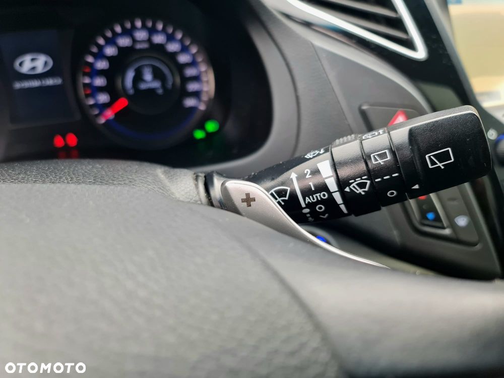 Hyundai i40 Kombi blue 1.7 CRDi DCT Premium - 30