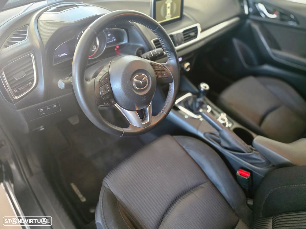 Mazda 3 Hatchback 1.5 Sky-D Excellence Pack HT Navi - 13