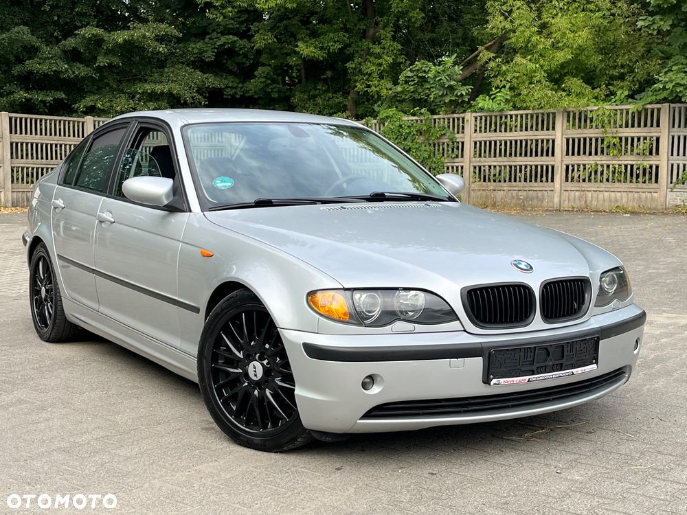 BMW Seria 3 325i - 22