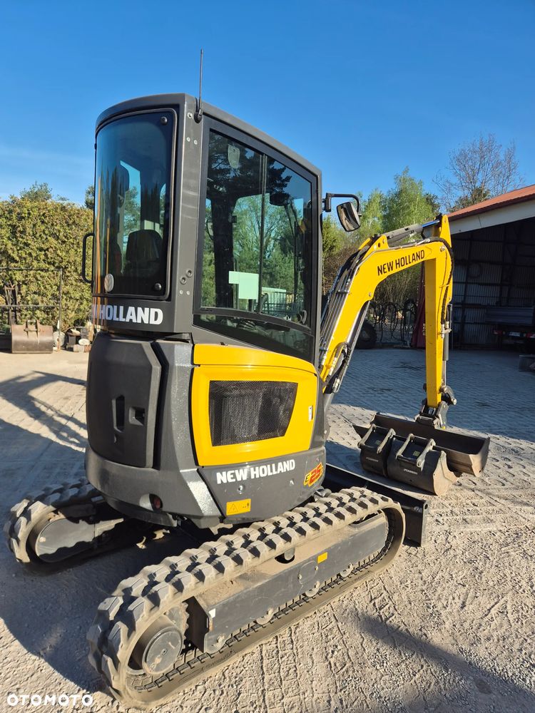 New Holland E25D - 5