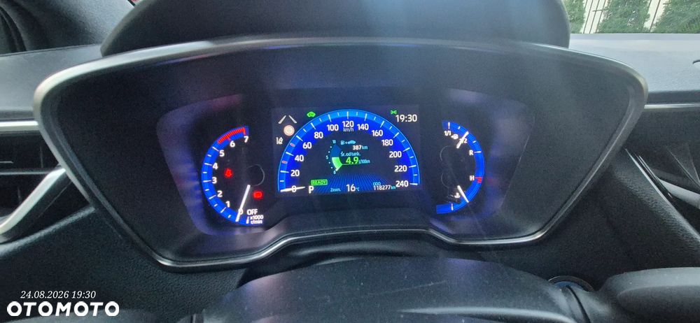 Toyota Corolla 1.8 Hybrid GPF GR Sport - 11