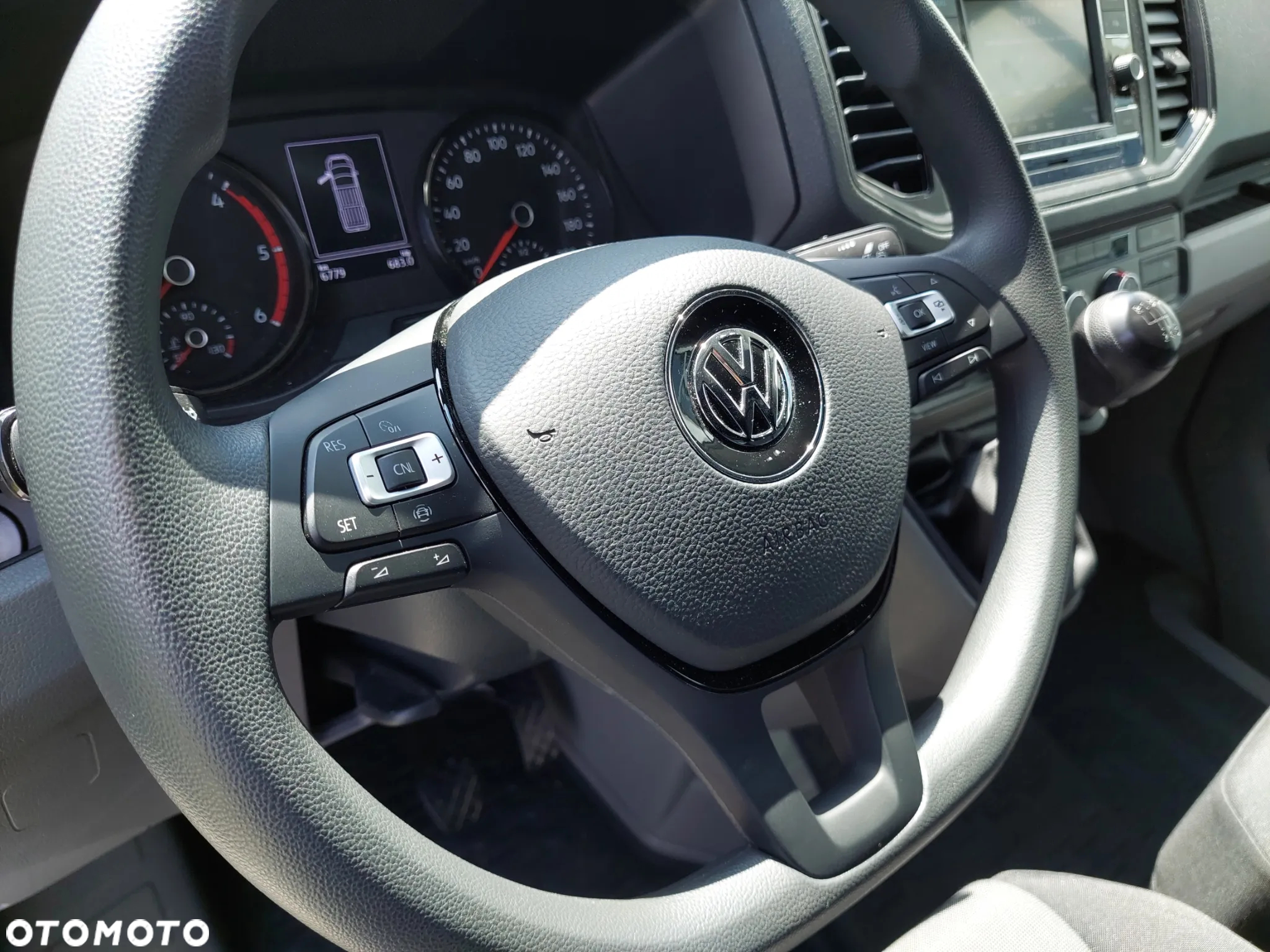 Volkswagen Crafter - 12