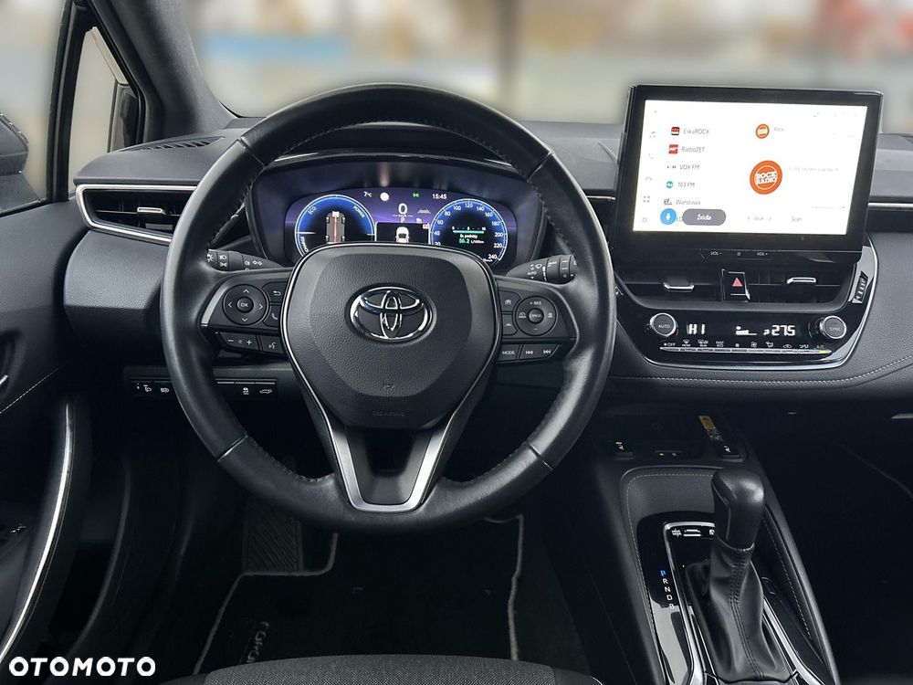 Toyota Corolla 1.8 Hybrid Style - 17