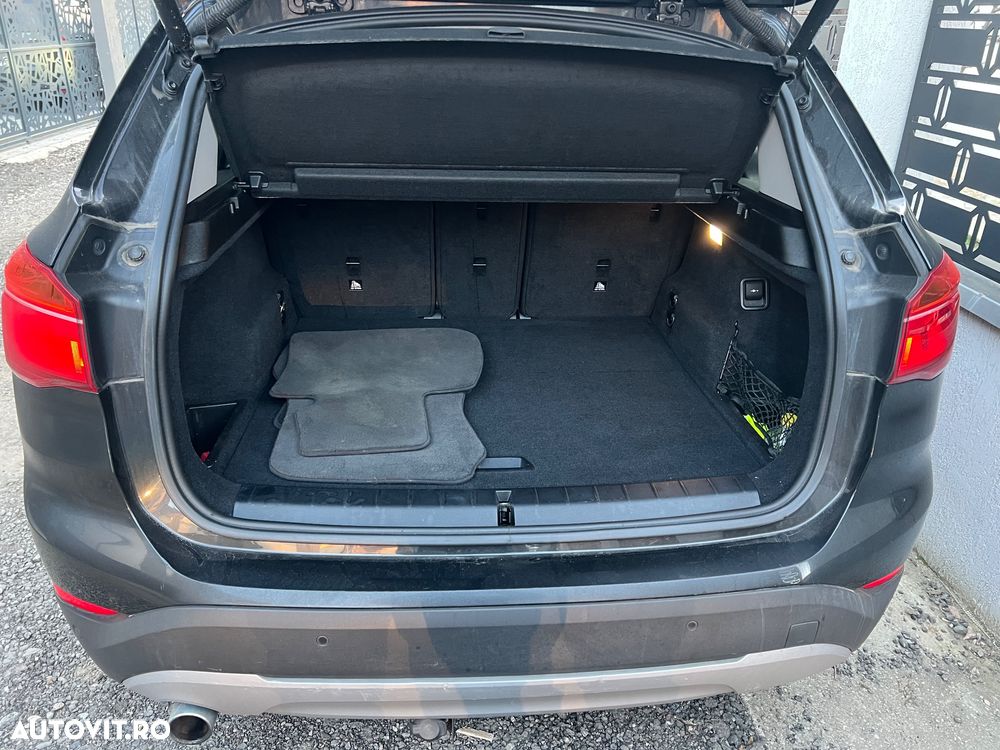 BMW X1 sDrive18d Aut. - 8