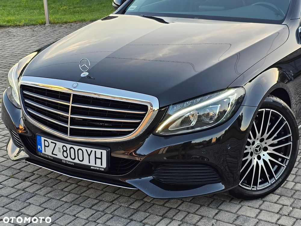 Mercedes-Benz Klasa C 300 7G-TRONIC - 2