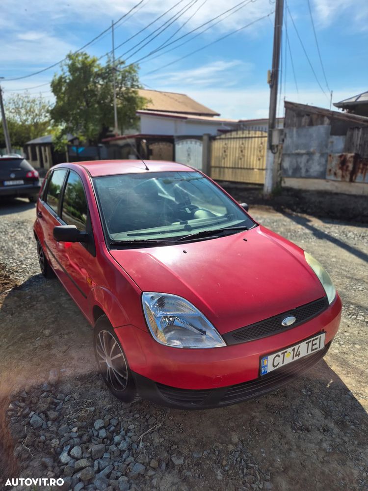 Ford Fiesta 1.3i Ambiente - 2
