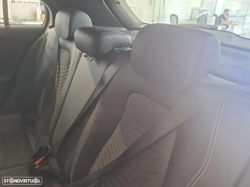Mercedes-Benz A 250 e Style Plus - 5
