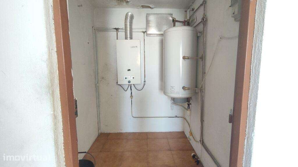 Moradia isolada T5 em São Pedro da Torre de 102 m2 - Grande imagem: 4/30