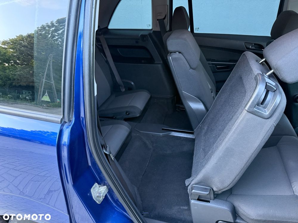 Opel Zafira 1.6 Enjoy - 31