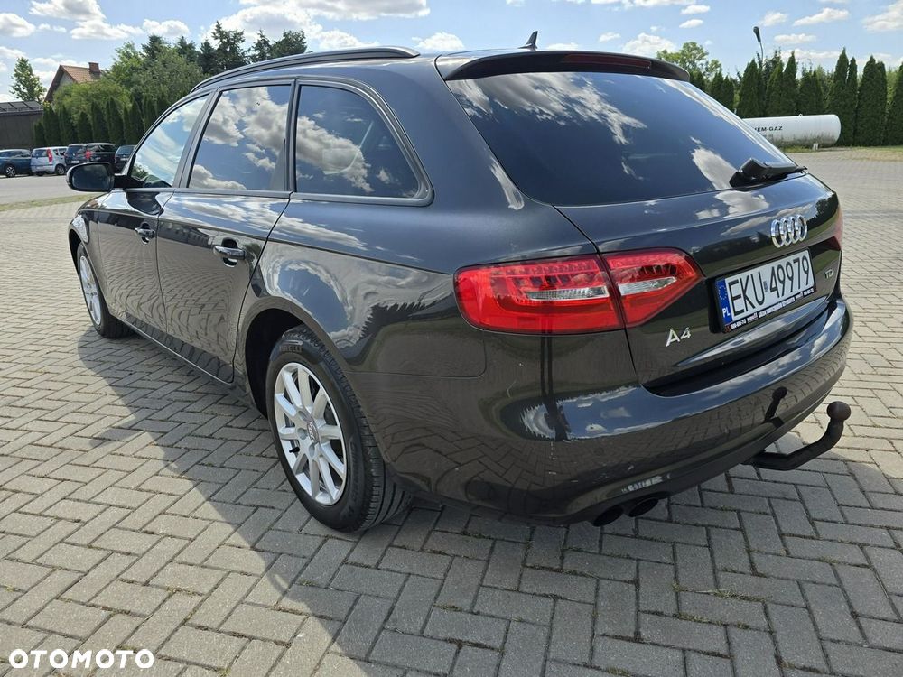 Audi A4 Avant - 13