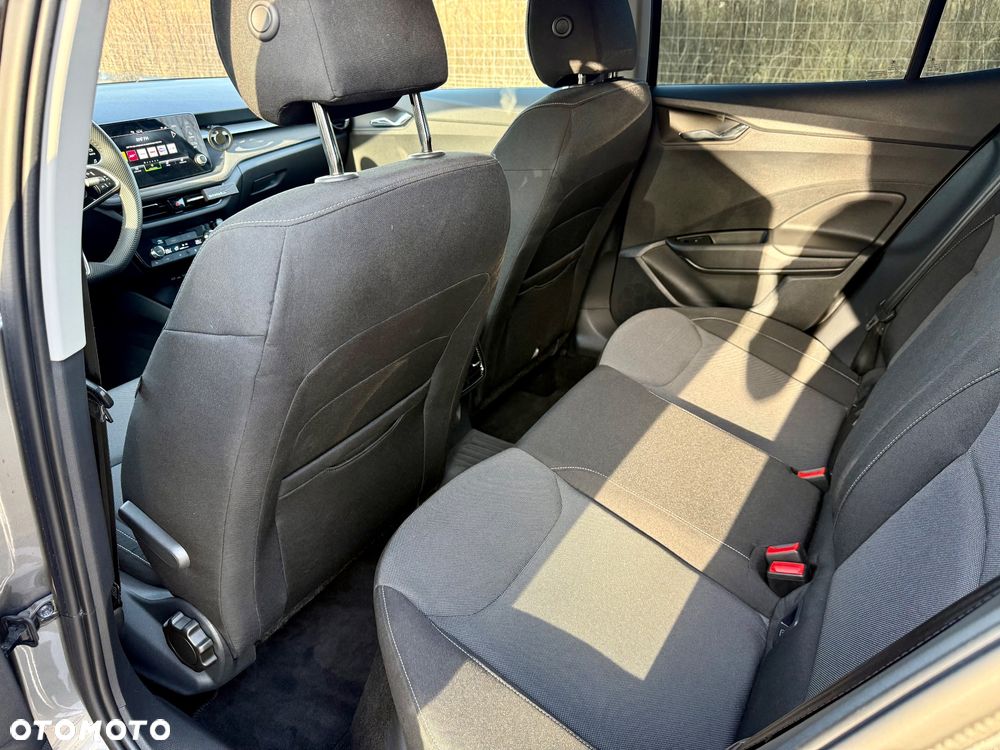 Skoda Fabia 1.0 TSI Selection - 16