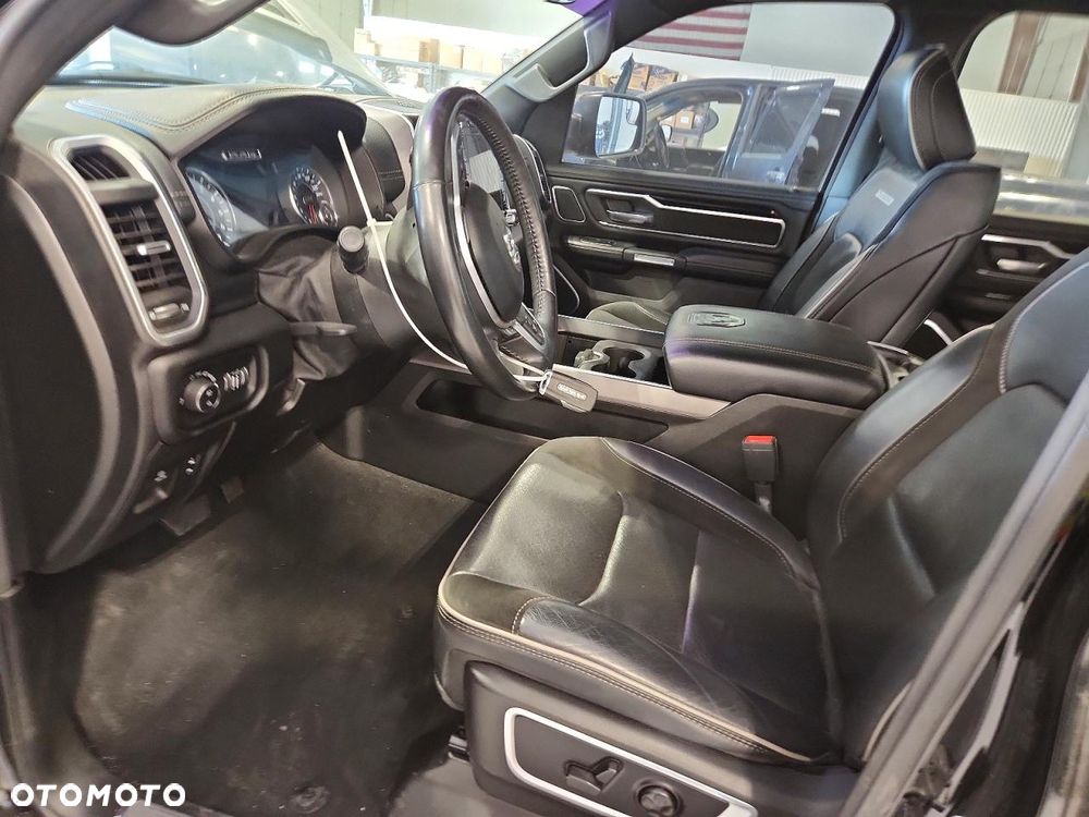 RAM 1500 5.7 Crew Cab Longbed Laramie Black - 8