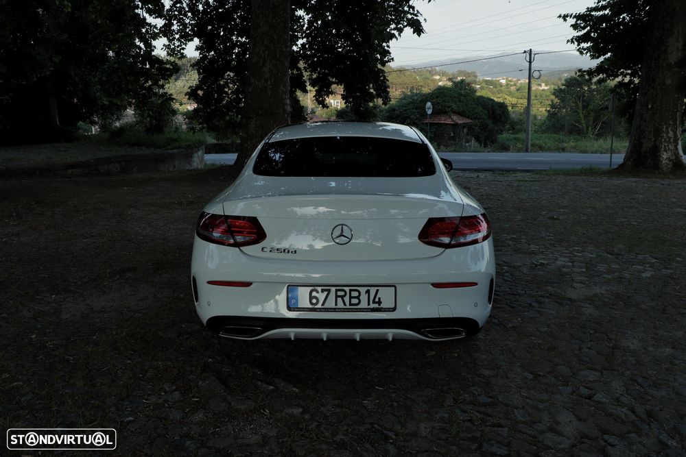Mercedes-Benz C 250 d 9G-TRONIC AMG Line - 9