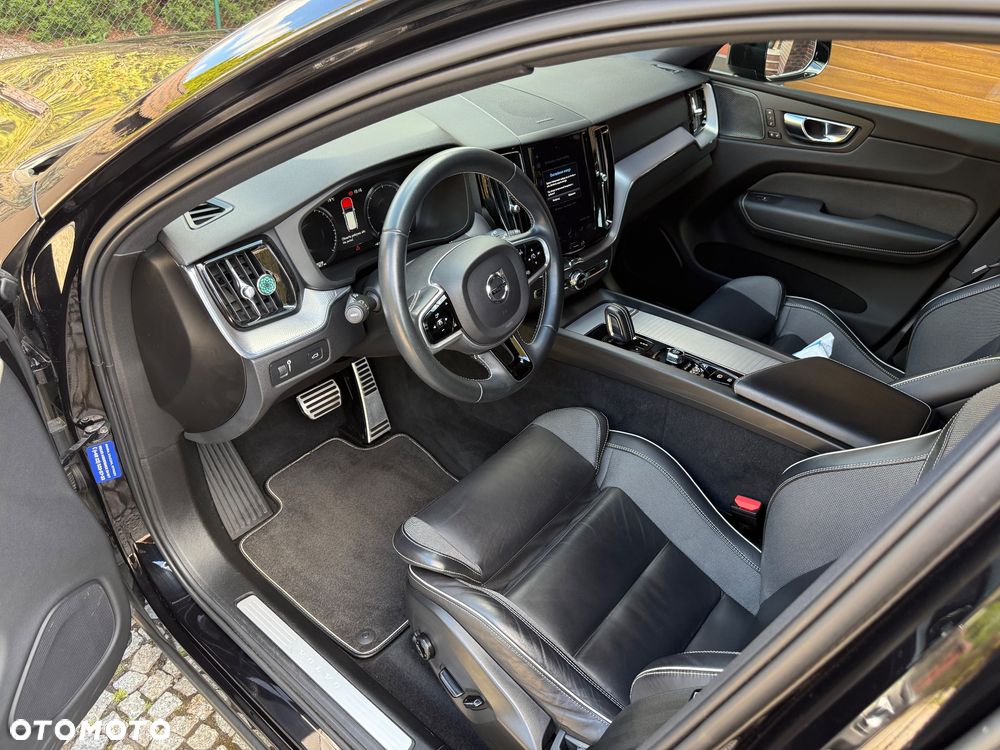 Volvo XC 60 B4 D AWD R-Design - 7